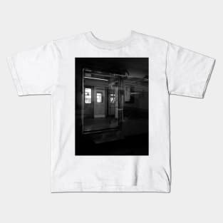 The train door is open Kids T-Shirt